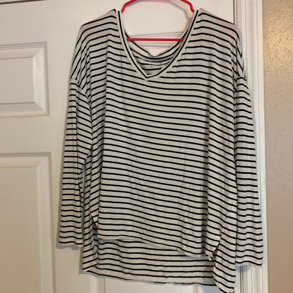 American Eagle soft and sexy long sleeve tee